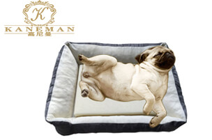 Cooling gel memory foam pet mattress